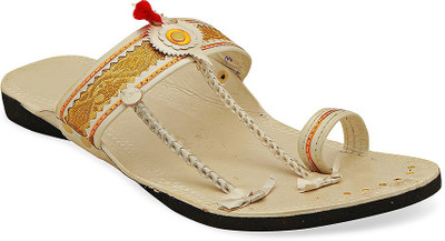 

Paduki Men Khaki Casual
