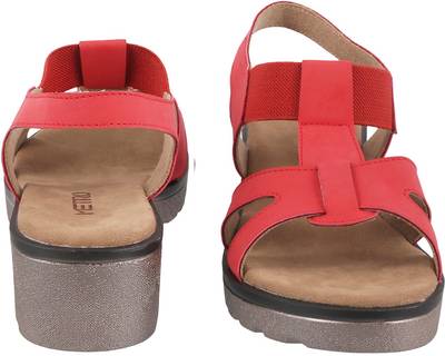 Metro Women 18,Red Heels
