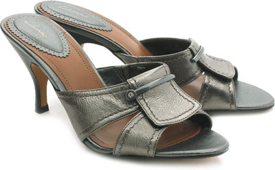 

Clarks Women Metallic Lea Heels