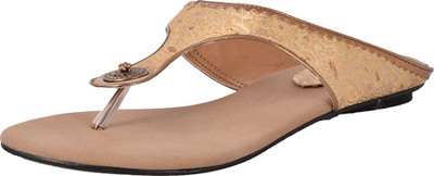 

Royal Collection Women Golden Flats