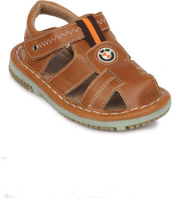 

Action Shoes Boys Sports Sandals, Tan