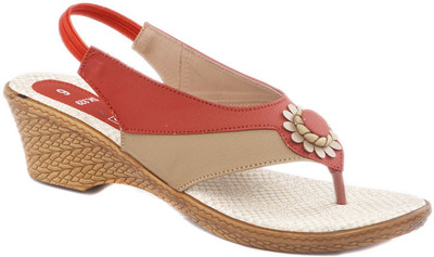 

Dolphin Miles Women Red Wedges