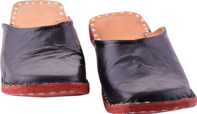 

Bonjour Women Black Flats