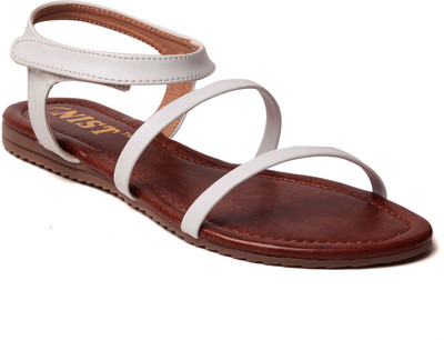 

Gnist Women White Flats