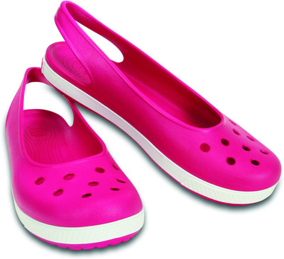 

Crocs Women Pink Flats