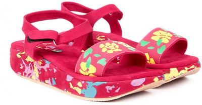 

TEN Women Red Wedges