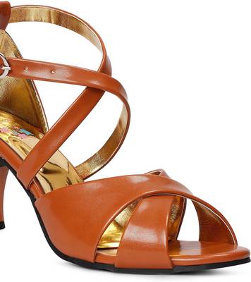 Meriggiare Women Tan Heels