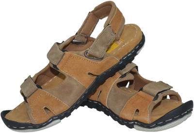 Strive Men Light Chekku Sandals