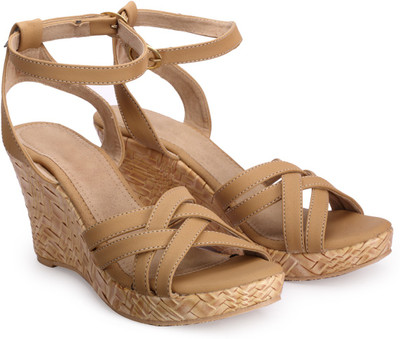 

Nell Women Beige Wedges