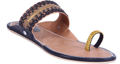 

Royal Collection Women Black Sandals