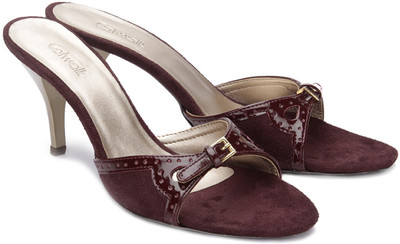 

Catwalk Women Maroon Heels