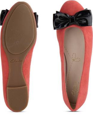 Clarks Women CORAL SUEDE Bellies