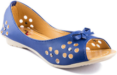 20% OFF on WOMENS CLUB Girls Sports Sandals(Blue)