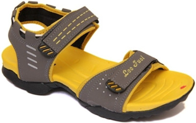 

Roony Men Grey Sandals