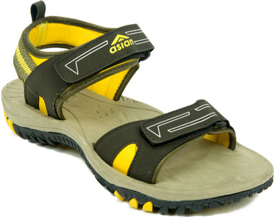 

Asian Men YELLOW Sandals