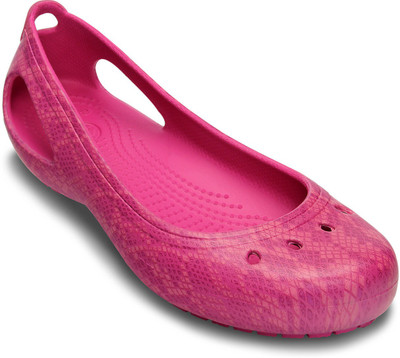 

Crocs Women Pink Flats