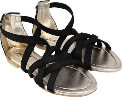 

Jade Women Black Flats