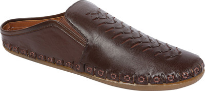 

Shoe Bazar Men Brown Sandals
