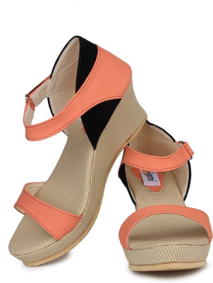 

Digni Women Orange Wedges