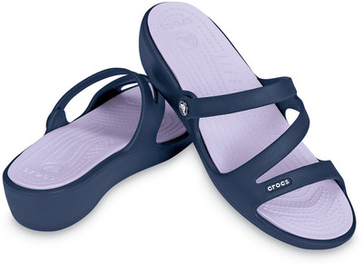 

Crocs Women Navy Casual