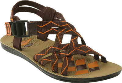 

Bacca Bucci Men Brown Casual