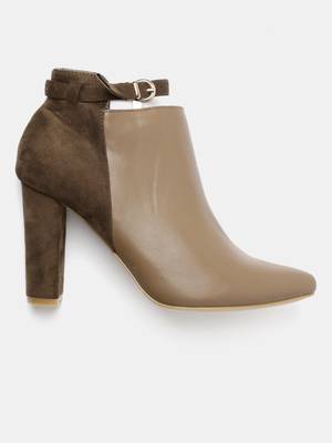 Dressberry Women Black Heels