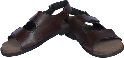 

Panlin Men Brown Casual