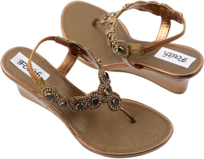 

Faith Women Antique Wedges