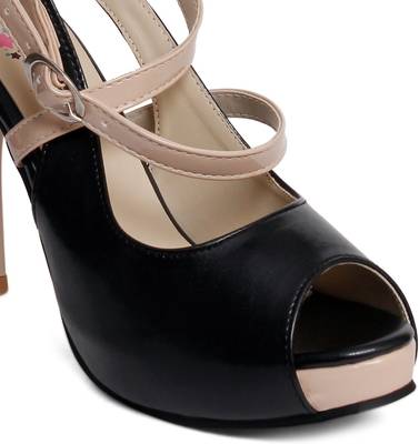 Meriggiare Women Black Heels