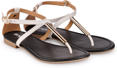 

Nell Women White Flats