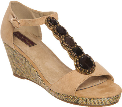 

Flat n Heels Women Khaki Wedges