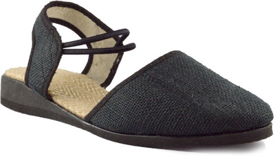 

LIPAX Women Black Flats
