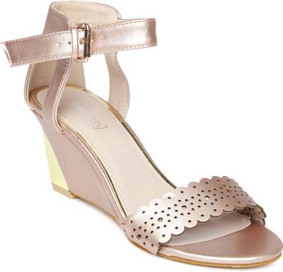 Dressberry Women Gold Heels