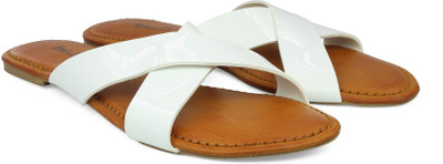 

Inc.5 Women WHITE Flats