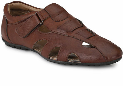 

Peponi Men Tan Sandals