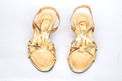 

Luca Fashion Girls Sports Sandals, Golden