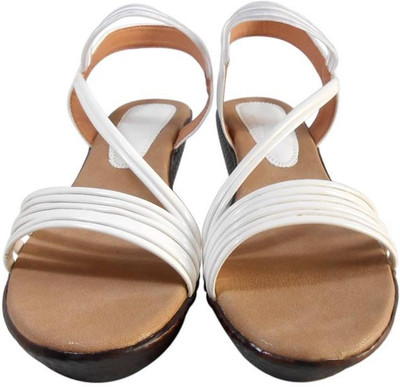 

Lily Women White Wedges
