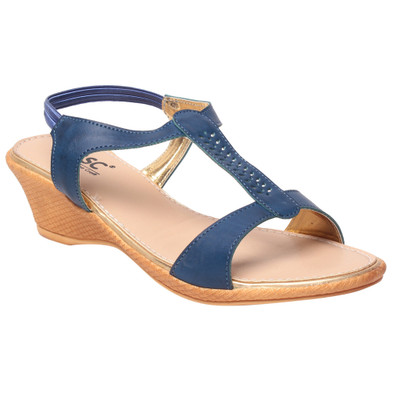 

MSC Women Blue Heels
