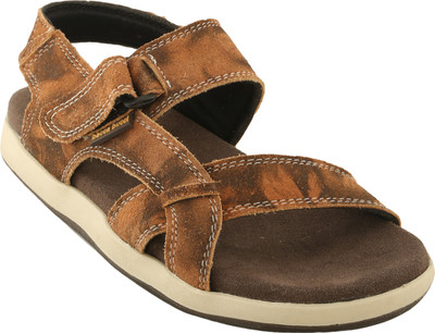 

Bacca Bucci Men Tan Sandals