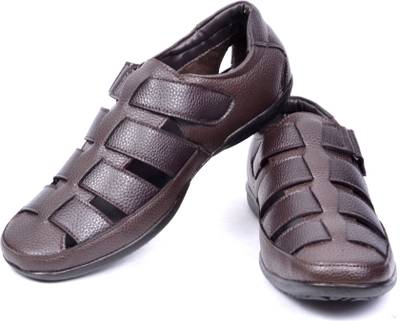 Peponi Men Brown Sandals