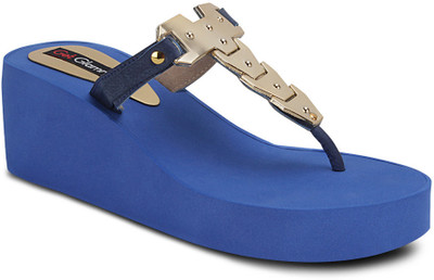 

Get Glamr Girls Wedges(Blue