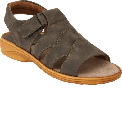 

Azzaro Black Men Olive Sandals