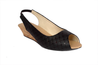 STUDIO 9 Quilt Bantoo Women Black Wedges