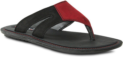 

Get Glamr Men Red Casual