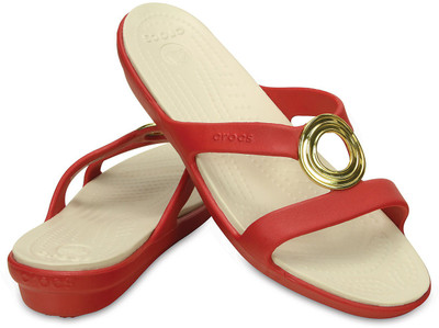 

Crocs Women Red Sports Sandals