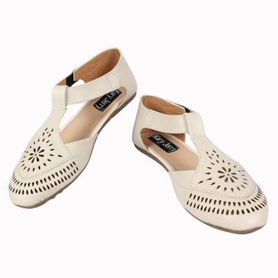 KaryJerry Women Black Bellies