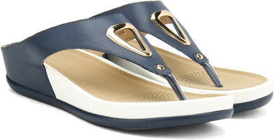

Addons Women NAVY Flats