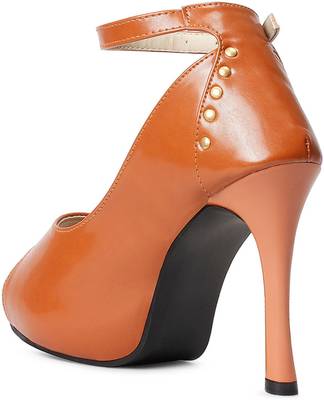 Meriggiare Women Tan Heels