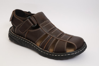 

Roony Men BROWN Sports Sandals