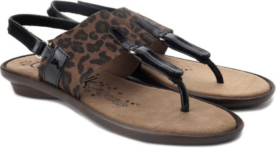 

Catwalk Women Black Flats
